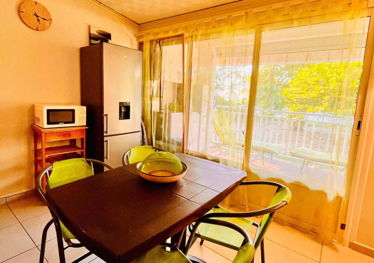 Studio Emeraude - Vue Mer - 6 Personnes Le Moule Bagian luar foto